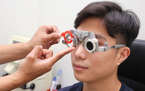 Dikta Eye Check