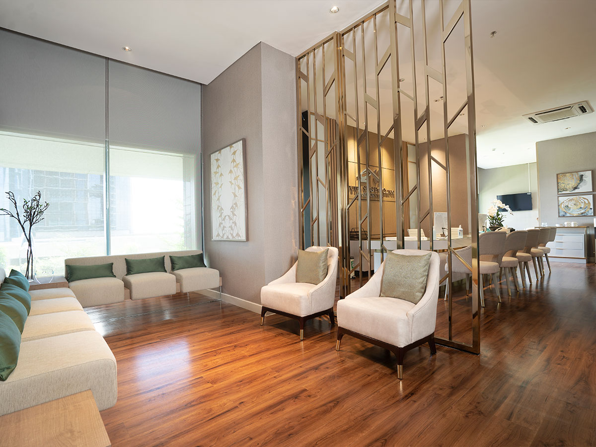 lobby clinic