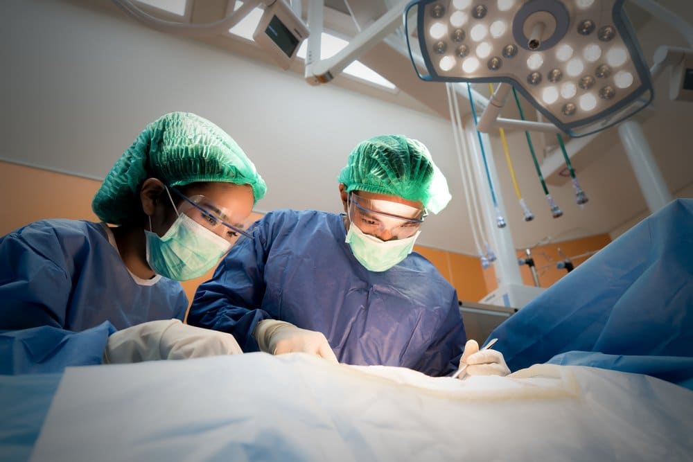 3 Jenis Operasi Ablasio Retina dan Prosedur Pelaksanaannya