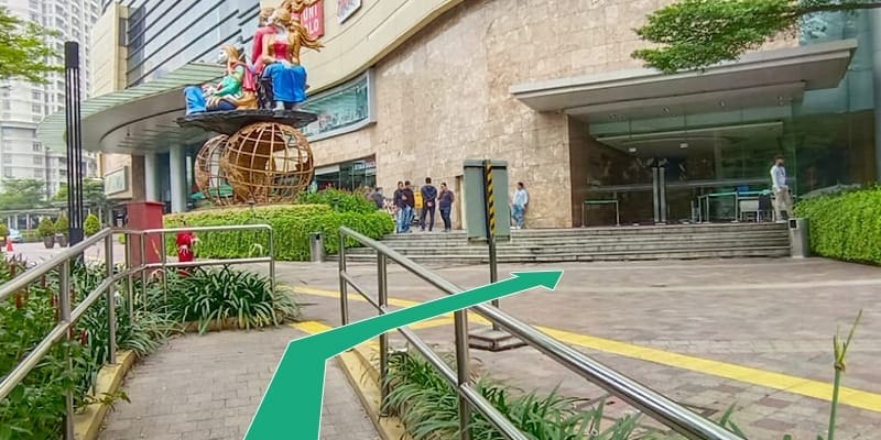 Lobby Satrio, pintu DBS Tower